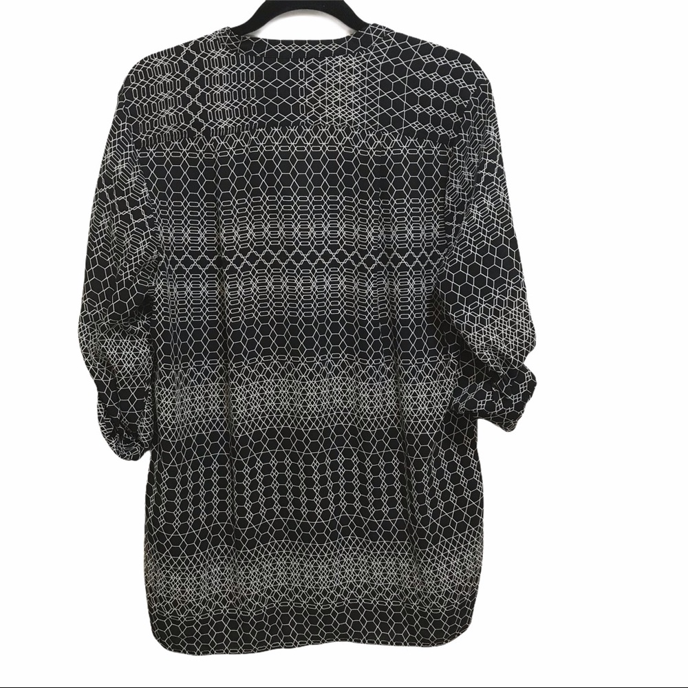 Banana republic blouse - Picture 4 of 7